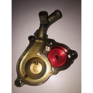 KP PIECES  carter pompe à eau 2005 2016 bas moteur