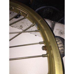 KP PIECES  roue avant 1984 1985 cycle