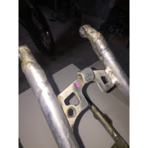 KP PIECES  boucle de cadre 2004 cycle
