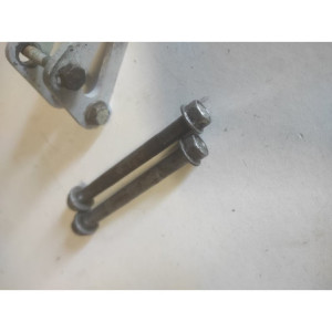KP PIECES  triangle support moteur 1994 1997 cycle