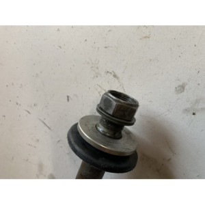axe de roue arrière  yz 125/250 1999 2004
