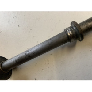 axe roue arrière kx 125/250/500 1990 1992
