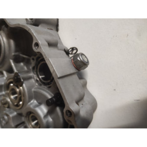 carter moteur droit kx 125 1990