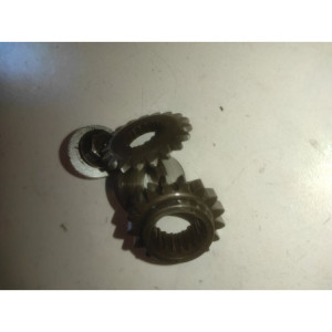 pignon de vilebrequin/pompe à eau rm 125 1989 1991