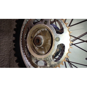 roue arrière cr 125 1981