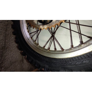 roue arrière cr 125 1981