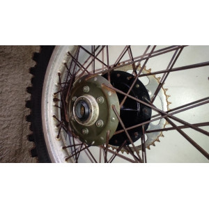 roue arrière cr 125 1981