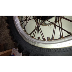 roue arrière cr 125 1981