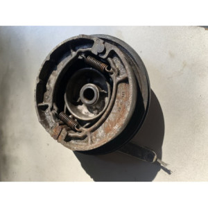 flasque frein avant rm 125 1981 1982