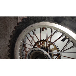 roue arrière rm 125/250 1983