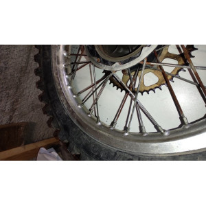 roue arrière rm 125/250 1983