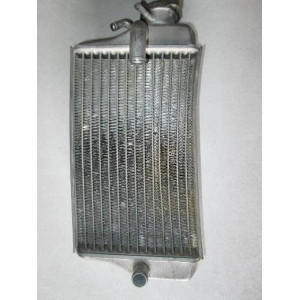KP PIECES  radiateur droit cycle