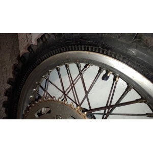 roue arrière cr 125 1982