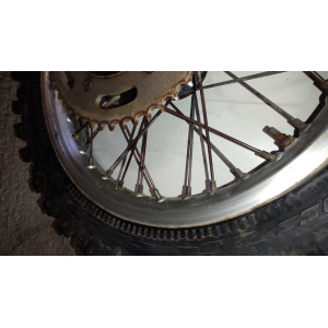 roue arrière cr 125 1982