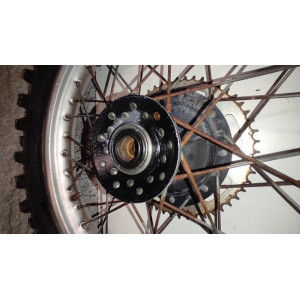 roue arrière cr 125 1982