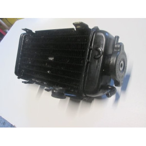 KP PIECES  radiateur droit 1986 1992 partie cycle