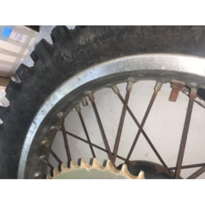 roue arrière rm 125 1981 1982