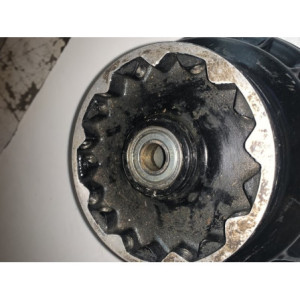 moyeu roue avant rm 465