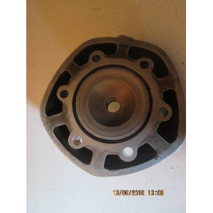 KP PIECES  culasse 502 300 006 000 haut moteur
