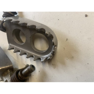cale pied yzf 250 2004 2007 yz 125/250 2005 2007