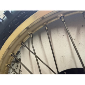 roue avant kx 125 1982