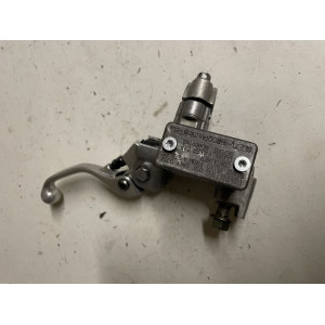maitre cylindre frein avant yz 125 2002
