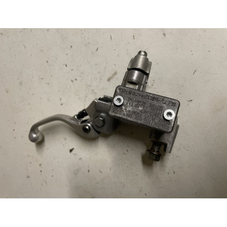maitre cylindre frein avant yz 125 2002