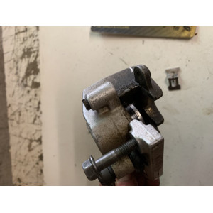 étrier frein avant yz 125/250 1998 2000
