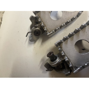 cale pied crf 250 2004 2009 cr 125/250 2004 2007