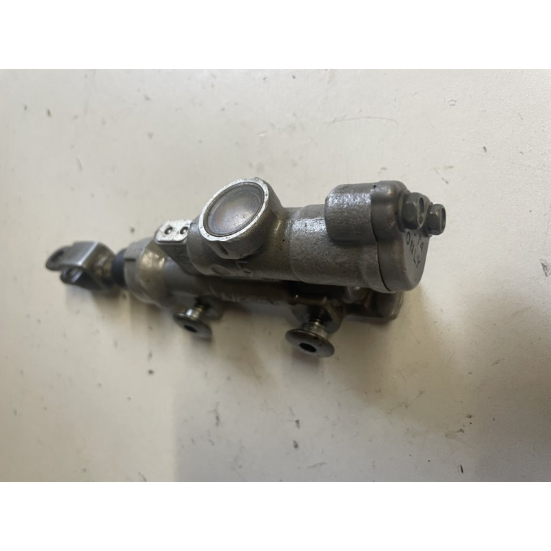 maitre cylindre de frein arrière crf 250/450 2004 2015 cr 125/250 2007 maitre cylindre de frein arrière crf 250/450 2004 2015 cr 125/250 2007