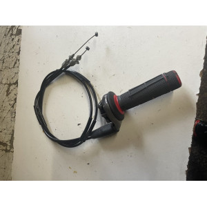 poignée/câble de gaz crf 250 2006