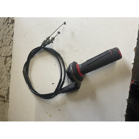poignée/câble de gaz crf 250 2006