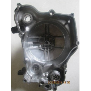 KP PIECES  carter embrayage bas moteur