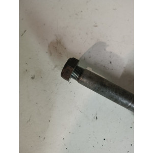 axe de roue arrière yz 125/250 1989 1998