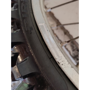 roue avant yz 125/250 1992 1995