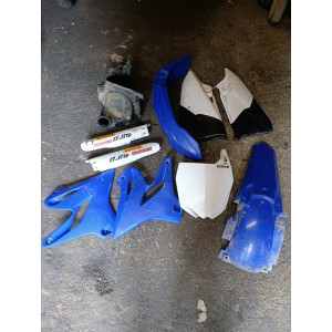 kit plastique/boite à air restylé yz 125 2002 2021