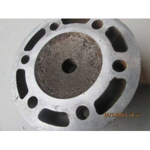 KP PIECES  culasse 1983 haut moteur