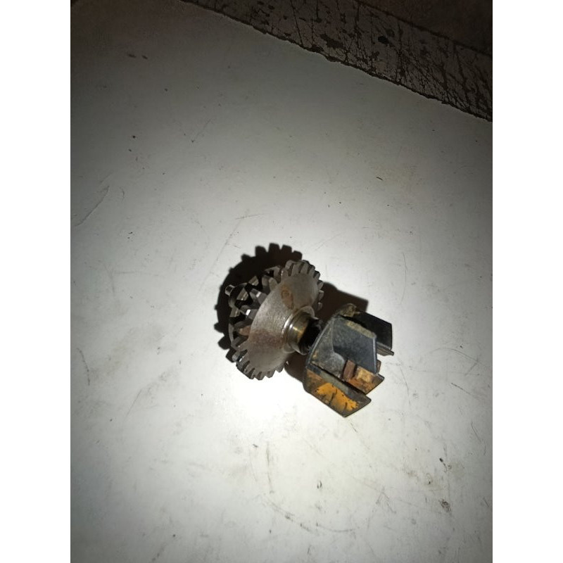 centrifuge/pompe à eau ktm 250 exc 1998 2001 centrifuge/pompe à eau ktm 250 exc 1998 2001