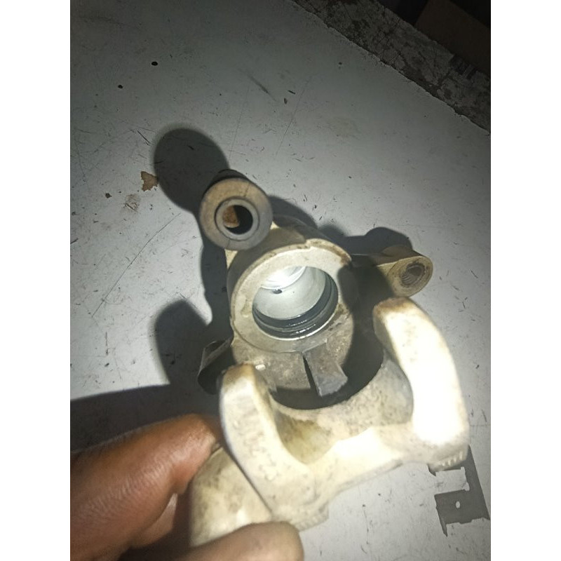 étrier frein arrière ktm 125/250/300 sx/exc 1998 2003