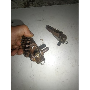 cale pied ktm 250 exc 2002 2003