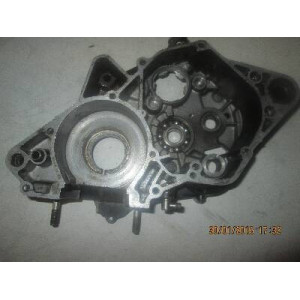 KP PIECES  carter moteur 1983 24x bas moteur