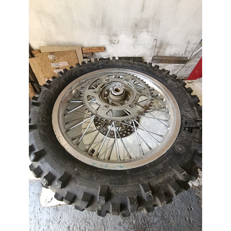 roue arrière husqvarna wr 125 2000 2004