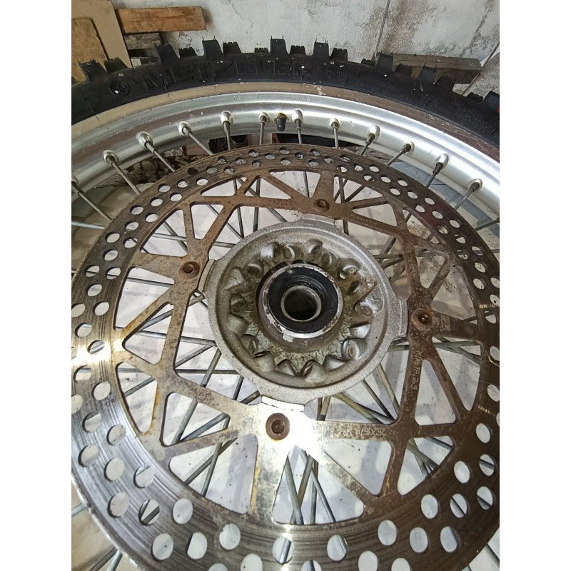 roue avant husqvarna wr/cr 125 2000 2004