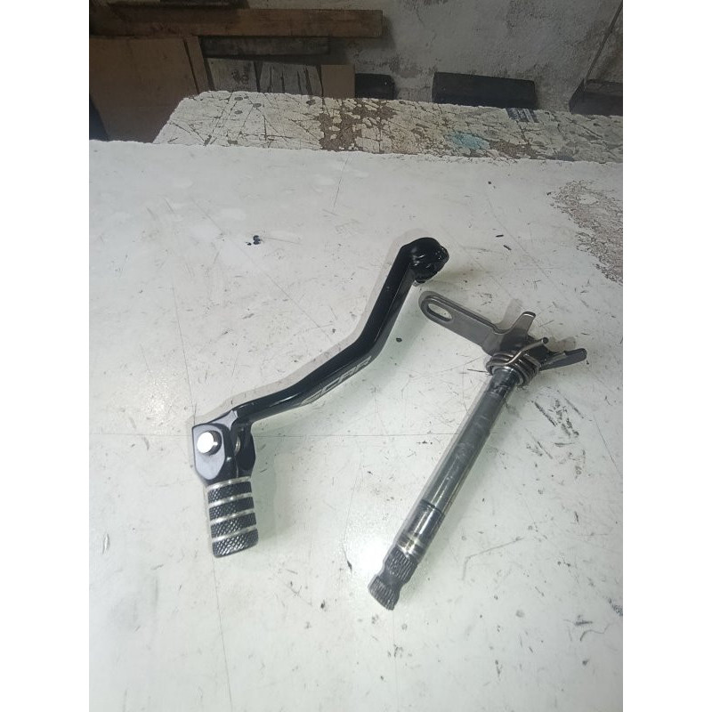 axe de sélecteur yzf 250 2007 2009