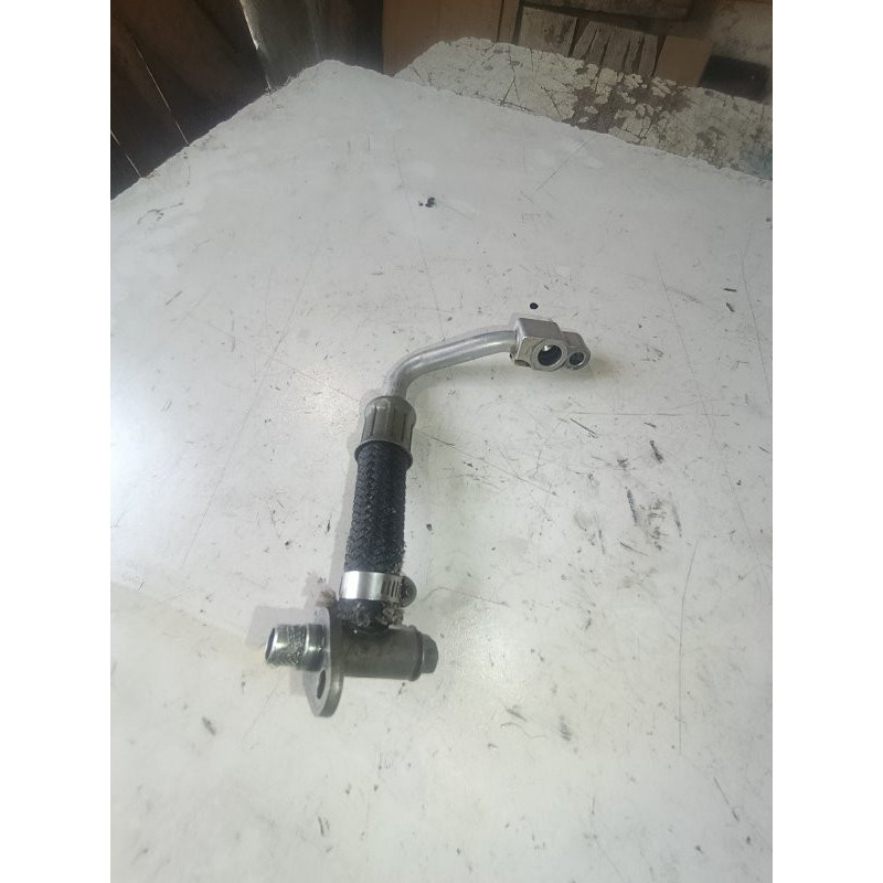 conduit huile droit yzf 250 2007 2009