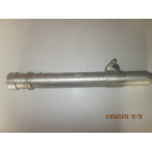 KP PIECES  fourreau droit 1984 1988 partie cycle