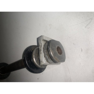 axe de roue arrière kx 125/250 1993