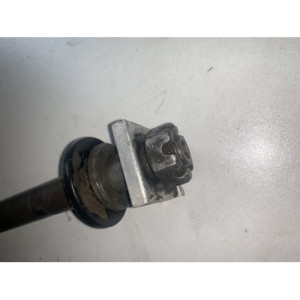 axe de roue arrière kx 125/250 1993