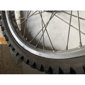 roue avant rm 125 1979 1980