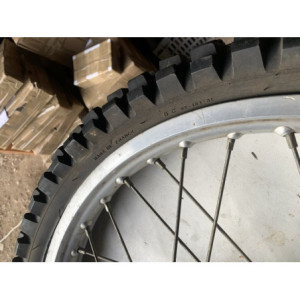 roue avant rm 125 1979 1980